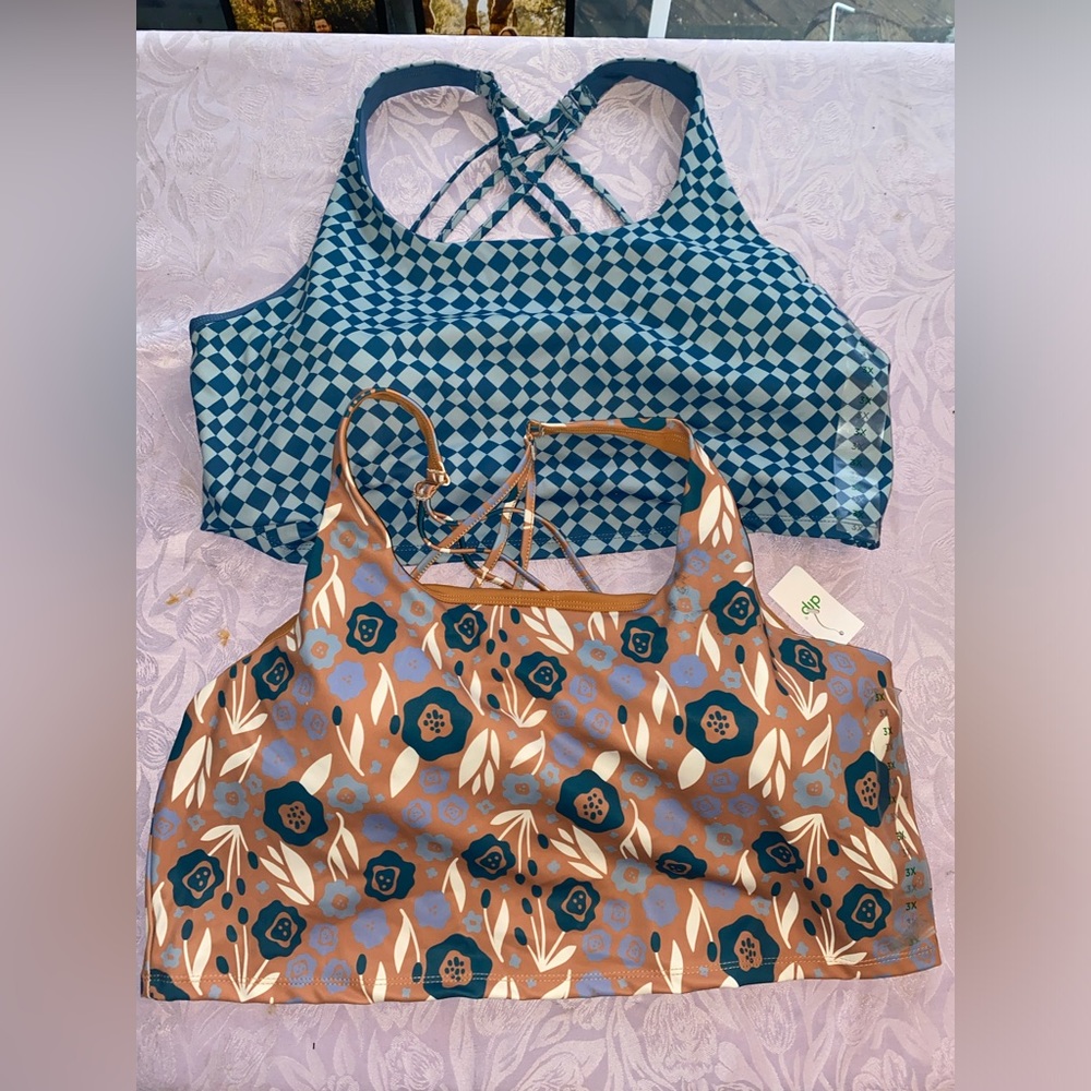 Two 3x sports bra from target
